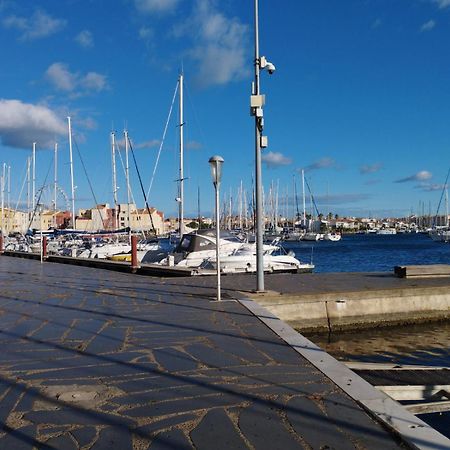 Studio 4 Couchages Avec Piscine D'Ete Vue Port Agde Eksteriør billede