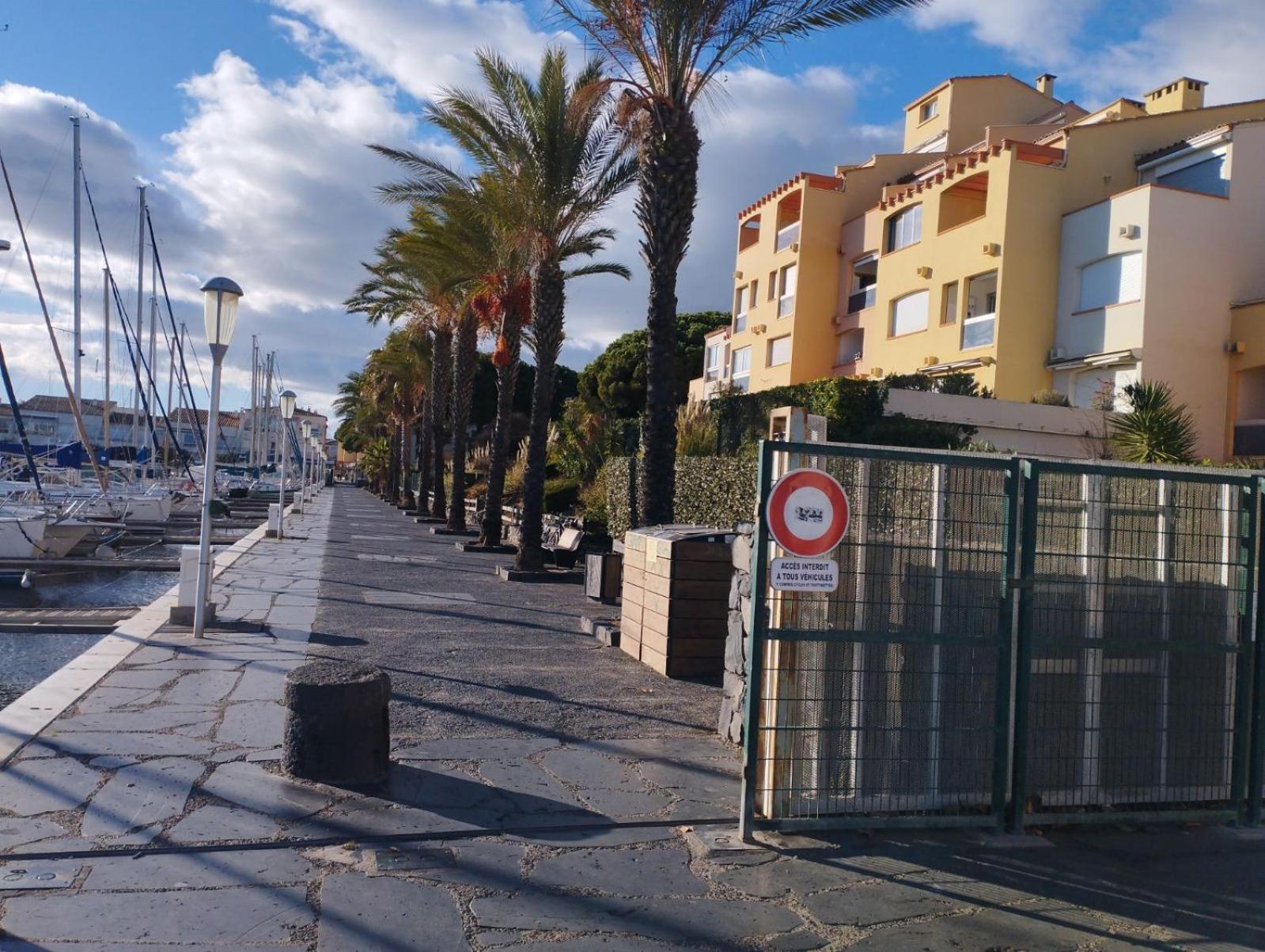 Studio 4 Couchages Avec Piscine D'Ete Vue Port Agde Eksteriør billede